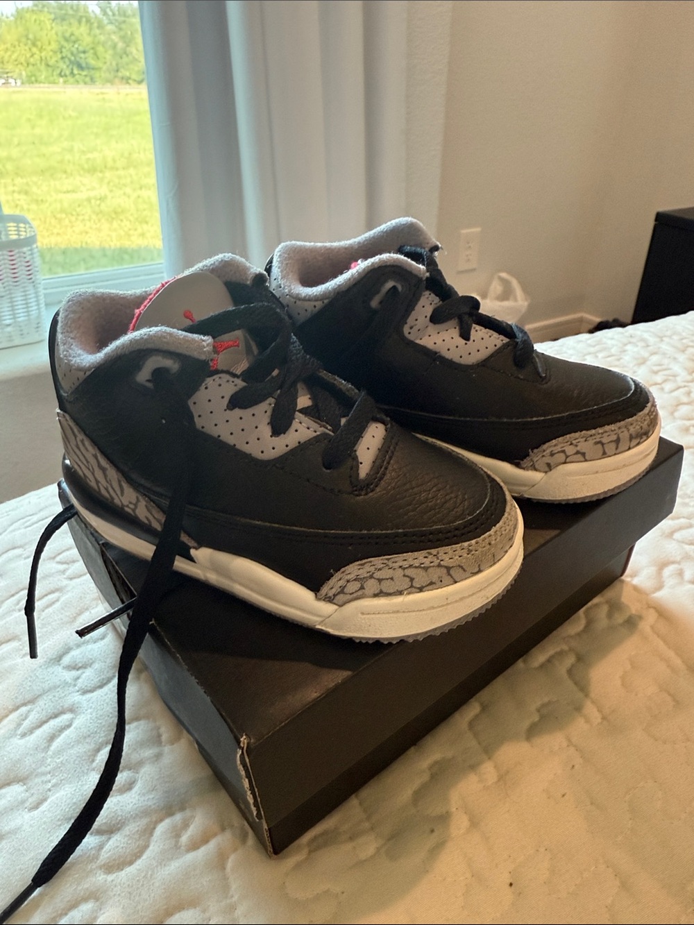 Air Jordan 3 Retro Black Cement